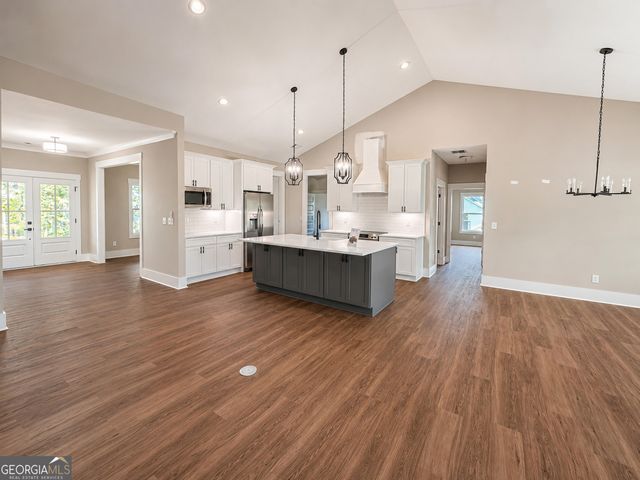 214 Signing Tree Trail, Clarkesville, GA 30523