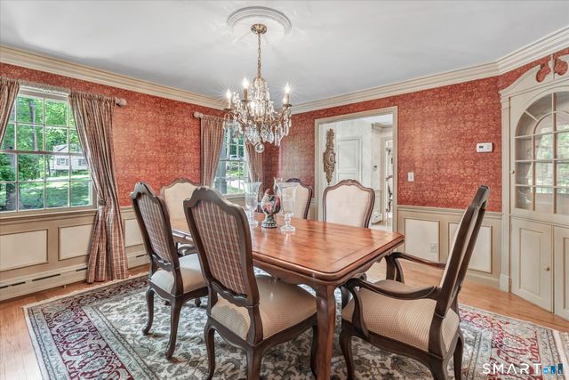 15 Hemlock Hollow Road, Woodbridge, CT 06525