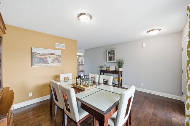 208 Aspen Drive NE, Bondurant, IA 50035