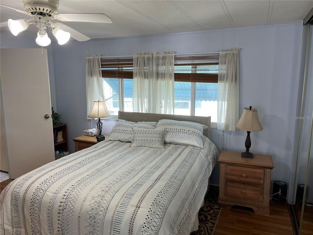 919 CORTINA BOULEVARD, Venice, FL 34285