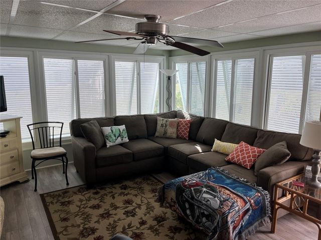 919 CORTINA BOULEVARD, Venice, FL 34285