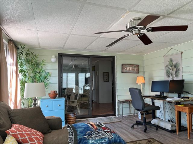 919 CORTINA BOULEVARD, Venice, FL 34285