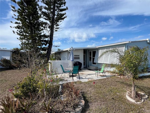 919 CORTINA BOULEVARD, Venice, FL 34285