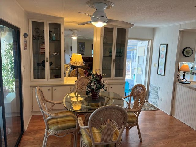 919 CORTINA BOULEVARD, Venice, FL 34285