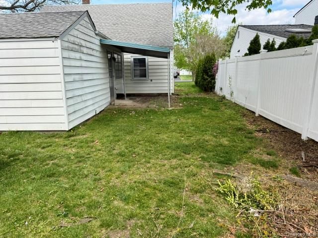 256 Curtis Avenue, Carle Place, NY 11514