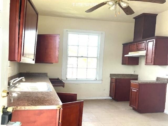 709 38th Street, Galveston, TX 77550