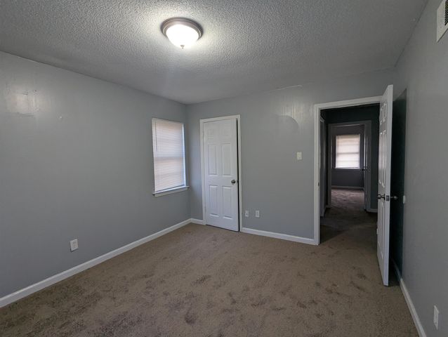 5096 BELFAST DR, Memphis, TN 38127