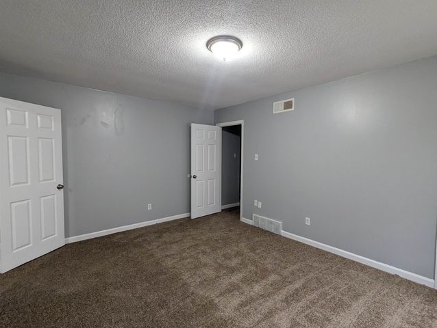 5096 BELFAST DR, Memphis, TN 38127