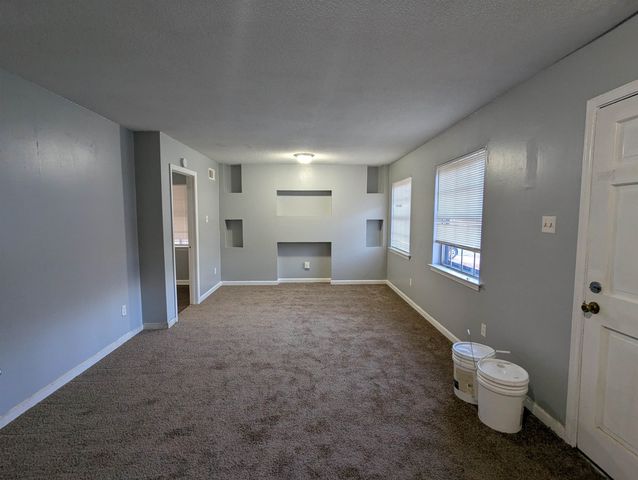 5096 BELFAST DR, Memphis, TN 38127