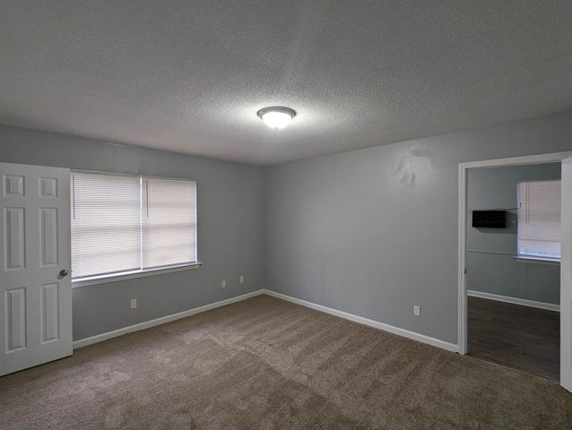 5096 BELFAST DR, Memphis, TN 38127