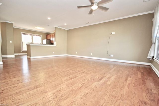 559 Mill Creek PW, Chesapeake, VA 23323