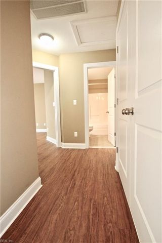 559 Mill Creek PW, Chesapeake, VA 23323