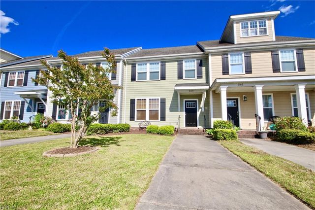 559 Mill Creek PW, Chesapeake, VA 23323