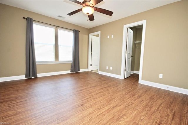 559 Mill Creek PW, Chesapeake, VA 23323