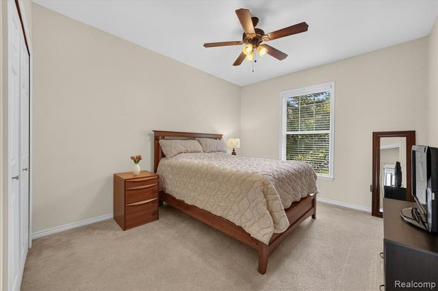 860 Island Lake Drive, Oxford, MI 48371