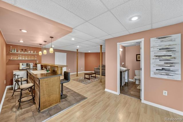 860 Island Lake Drive, Oxford, MI 48371