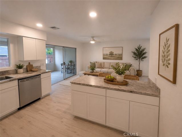 611 S Palm F, Hemet, CA 92543