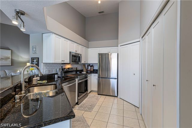 26740 Rosewood Pointe LN 202, Bonita Springs, FL 34135