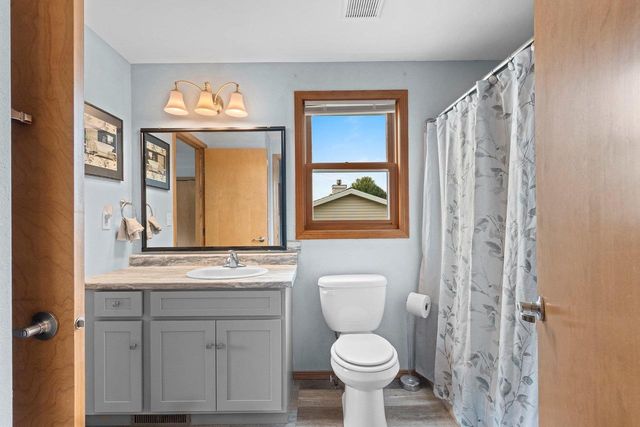 1275 N FRANCO COURT, De Pere, WI 54115