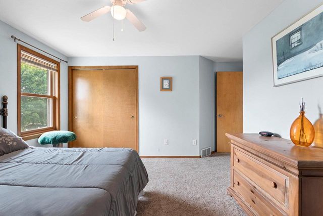 1275 N FRANCO COURT, De Pere, WI 54115