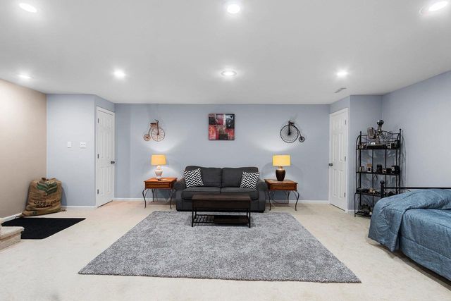 1275 N FRANCO COURT, De Pere, WI 54115