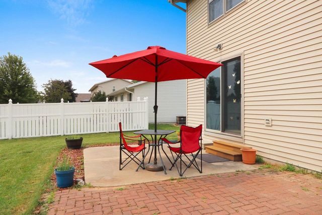 1275 N FRANCO COURT, De Pere, WI 54115