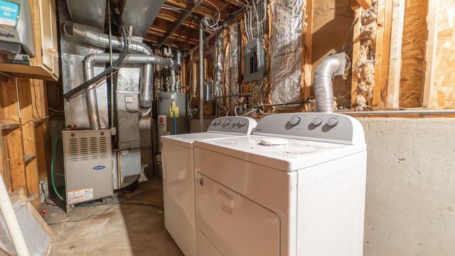 9830 Mckinley Street, Crown Point, IN 46307