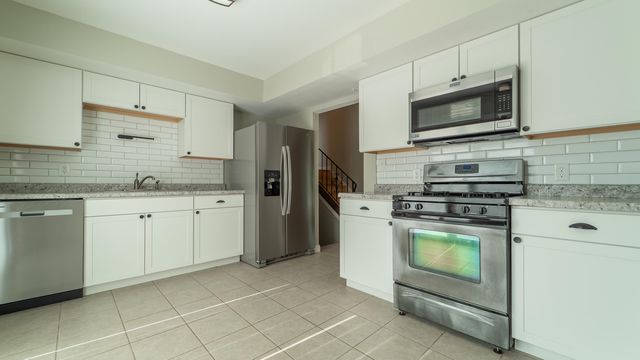 9830 Mckinley Street, Crown Point, IN 46307