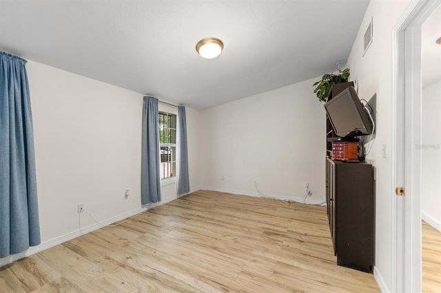 1905 E 99TH AVENUE, Tampa, FL 33612