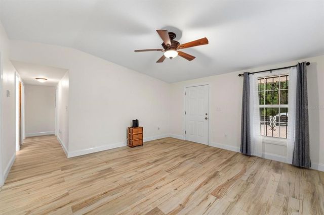1905 E 99TH AVENUE, Tampa, FL 33612