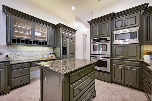 5902 Arrowhead Drive, Frisco, TX 75034