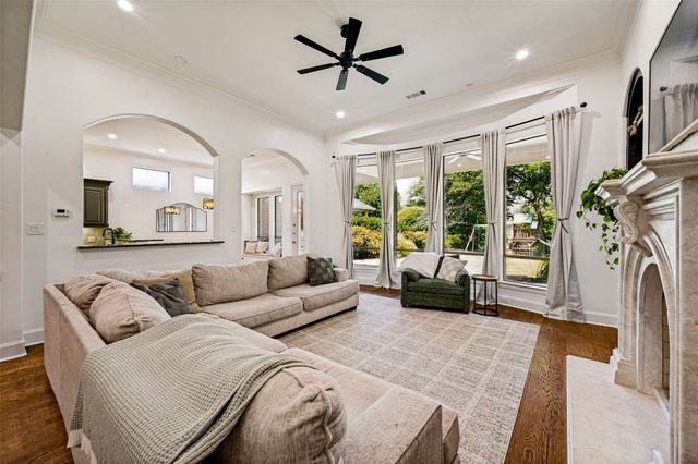 5902 Arrowhead Drive, Frisco, TX 75034
