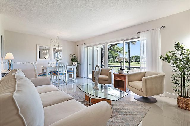 9169 SE Riverfront Ter M, Jupiter, FL 33469