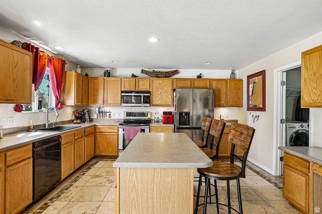 13727 S BLAYDE DR, Herriman, UT 84096