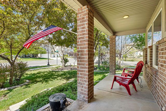 13727 S BLAYDE DR, Herriman, UT 84096