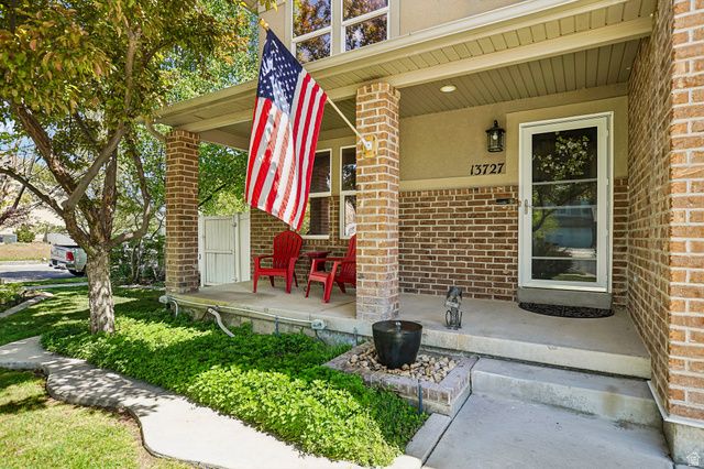 13727 S BLAYDE DR, Herriman, UT 84096