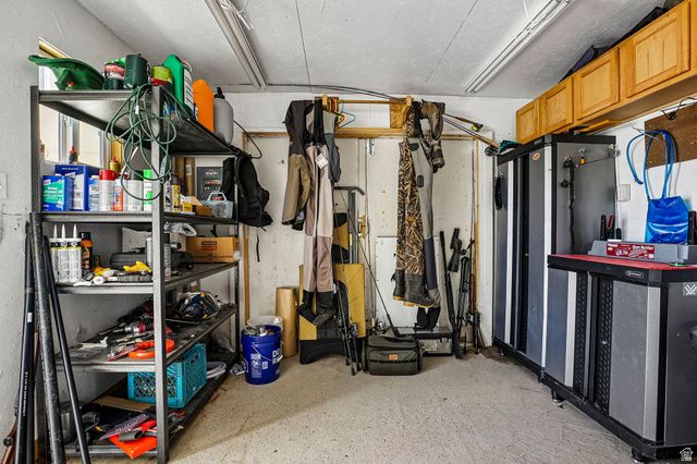 13727 S BLAYDE DR, Herriman, UT 84096