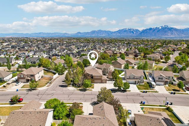 13727 S BLAYDE DR, Herriman, UT 84096