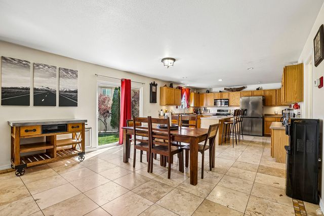 13727 S BLAYDE DR, Herriman, UT 84096