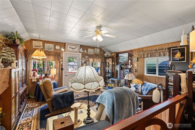 4817 Cedar Lane, Blaine, WA 98230