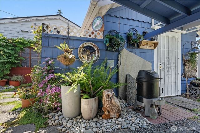 4817 Cedar Lane, Blaine, WA 98230