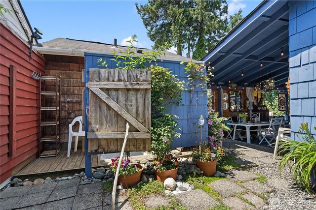 4817 Cedar Lane, Blaine, WA 98230