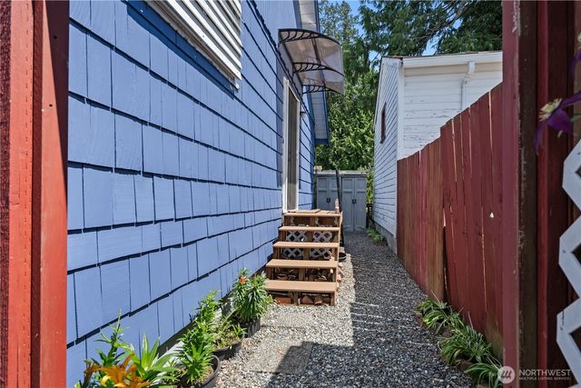 4817 Cedar Lane, Blaine, WA 98230