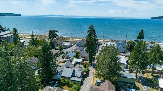 4817 Cedar Lane, Blaine, WA 98230