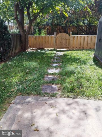 150 GOLD KETTLE DR, Gaithersburg, MD 20878