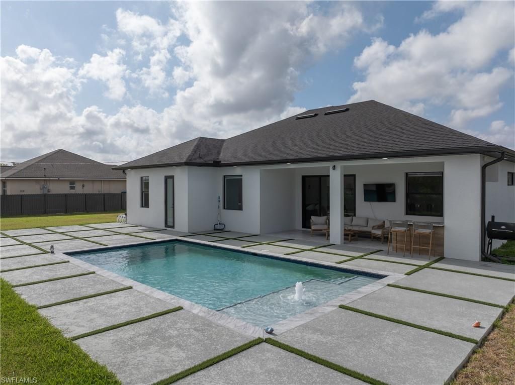 833 SW 16th TER, CAPE CORAL, FL 33991 — exterior