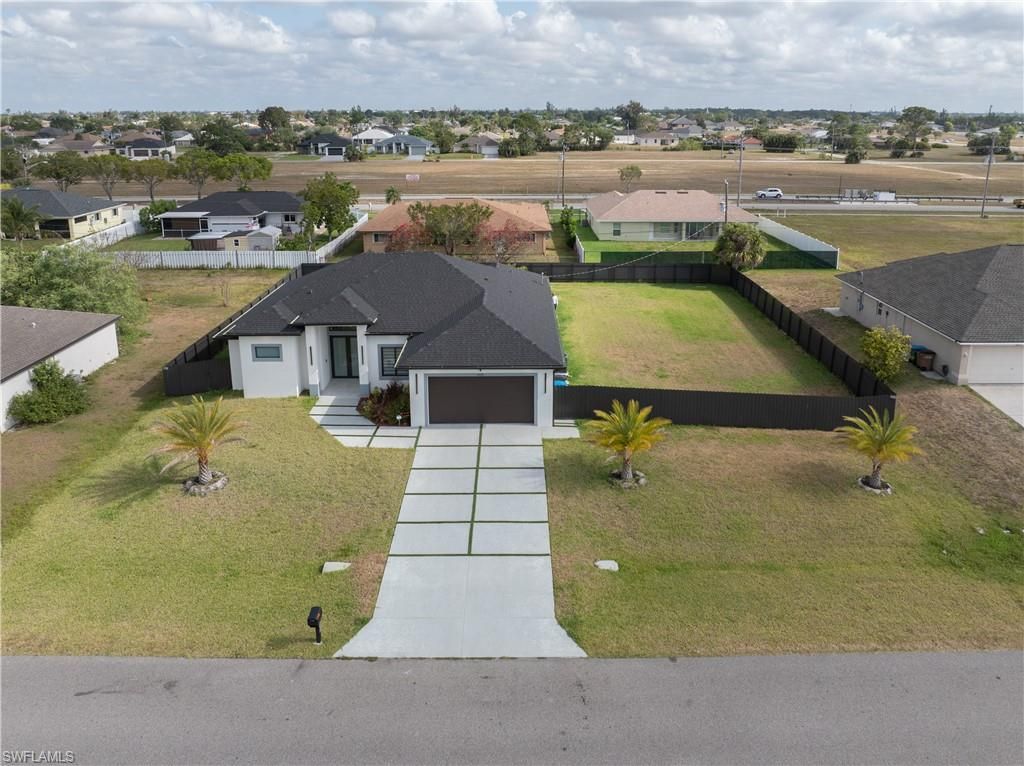 833 SW 16th TER, CAPE CORAL, FL 33991 — photo 3