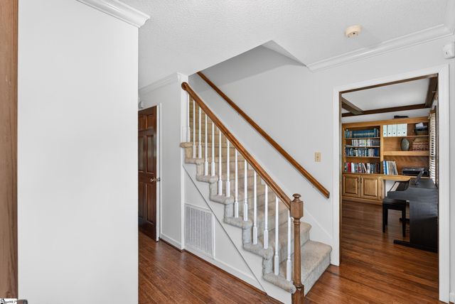 804 Shoresbrook Drive, Spartanburg, SC 29301