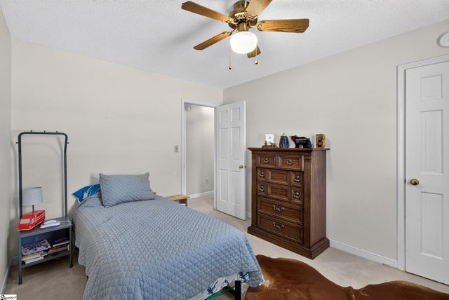 804 Shoresbrook Drive, Spartanburg, SC 29301