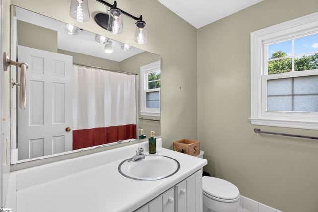 804 Shoresbrook Drive, Spartanburg, SC 29301